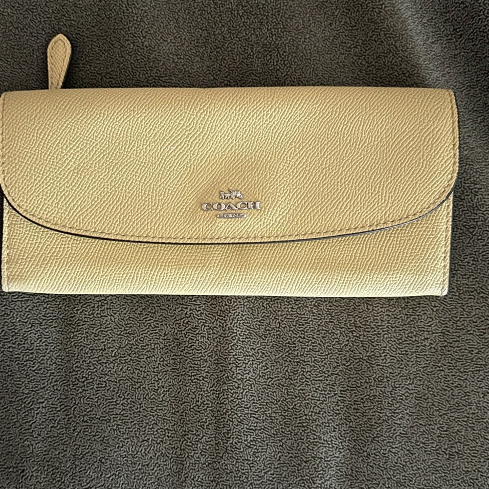 Coach Butter Yellow Leather Wallet